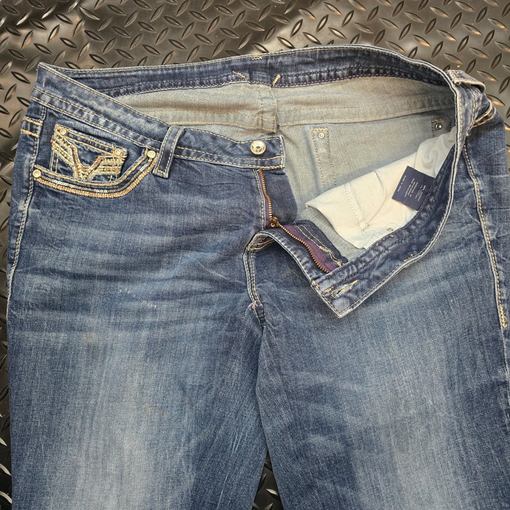 Vigoss Womens Bootcut Jeans Medium Wash Embellished Pockets Frayed Hem Size 20 - Picture 13 of 16
